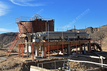 鑫海蘇丹金礦重選濃縮脫水現(xiàn)場 鑫海蘇丹金礦重選濃縮脫水現(xiàn)場