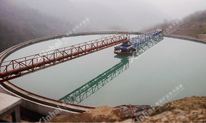 液壓中心傳動高效濃縮機——液壓自動提耙 智能化操作